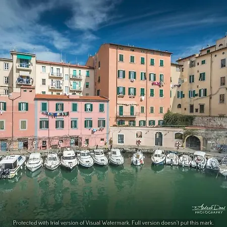 La Casa Colorata - Close To The Port And Ferries * Livorno