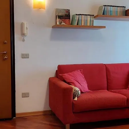 La Casa Colorata - Close To The Port And Ferries Livorno